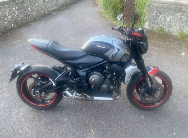 2021 Triumph Trident 660